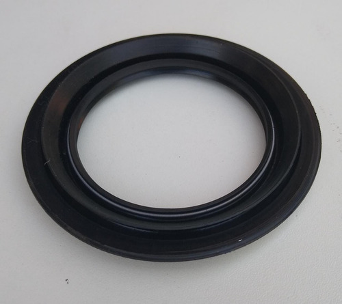 Imagem 2 de 5 de Retentor Cubo Roda Dianteira Nissan D21 Pathfinder - Externo