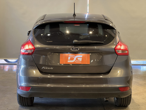 Ford Focus III 2.0 Sedan Se At6