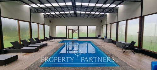 Espectacular Casa En Condominio Los Cisnes