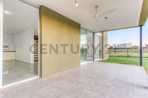 Imagen 29 de 30 de Casa En Venta 5 Ambientes En Barrio El Canton, Norte-
