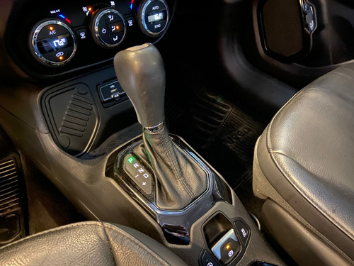 Jeep Renegade 1.8 16V FLEX LIMITED 4P AUTOMÁTICO