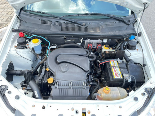 Fiat Strada 1.4 Hard Working Flex 2p