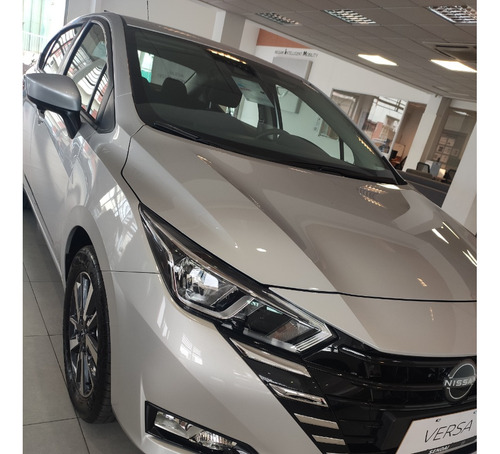 Nissan Versa 1.6 Advance At