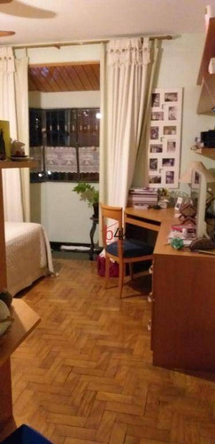 Imagem 5 de 14 de Casa Sobrado À Venda Na Chácara Santo Antônio. 130m², 3 Quartos, 1 Suíte E 2 Vagasrua Henri Dunant. - Ca0862