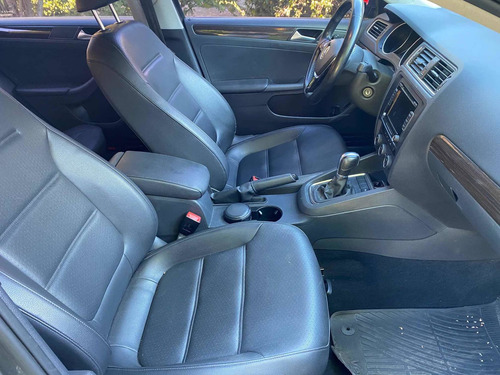 Volkswagen Vento 2.5 Advance Plus 170cv Tiptronic 2015