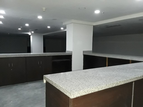 Imagen 9 de 15 de Edificio Diseñado Para Hotel, Se Encuentra Ubicado En El Mun