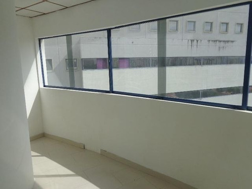Imagen 8 de 13 de Oficina En Alquiler C.c. Redabuilding 22-15089 Yudermy M. 0414-4115155