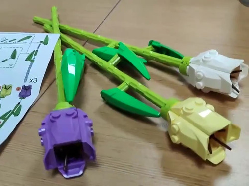 Kit 3 Tulipas 3d: Blocos De Montar Para Criar E Decorar 102 3 Tulipas Em Blocos De Encaixe