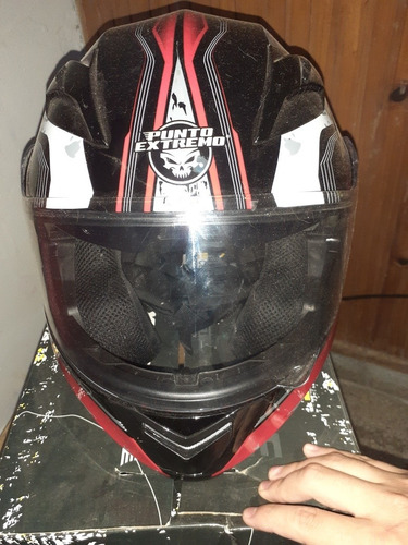 Imagen 2 de 4 de Vendo Casco Punto Extremo Un Solo Uso