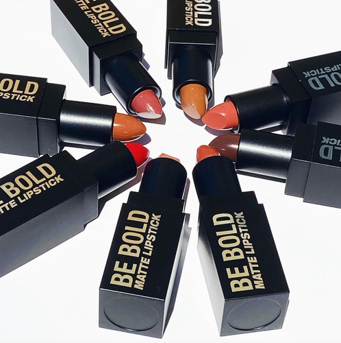 Labial En Barra Mate Cremosa Be Bold Lipstick City Color® Color Romance