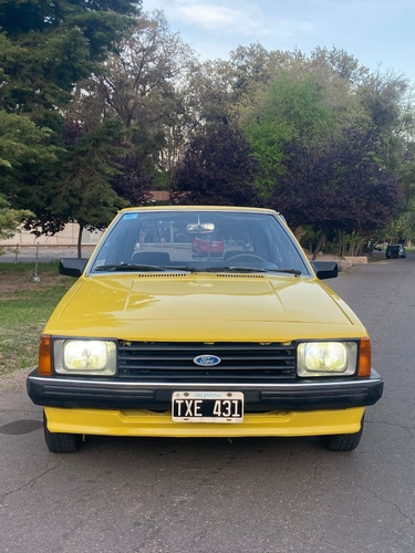 Imagen 2 de 10 de Ford Laser Gl