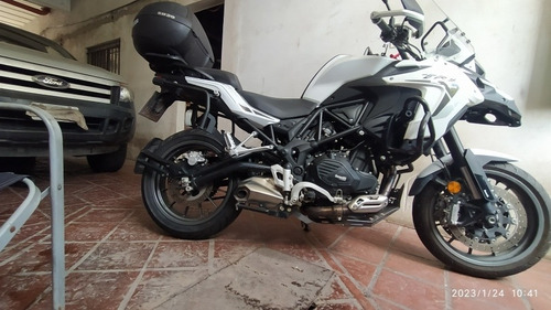 Imagen 7 de 22 de Benelli Trk 502