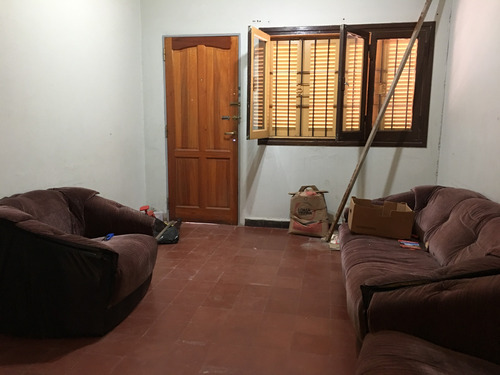 Venta Casa 2 Dormitorios B Los Naranjos