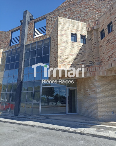 Imagen 2 de 9 de Local Comercial En Venta Intercomunal Turmero Maracay Cc Villas Del Este Ia