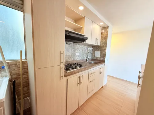 Apartamento En Venta En La Prosperidad. Cod V1823