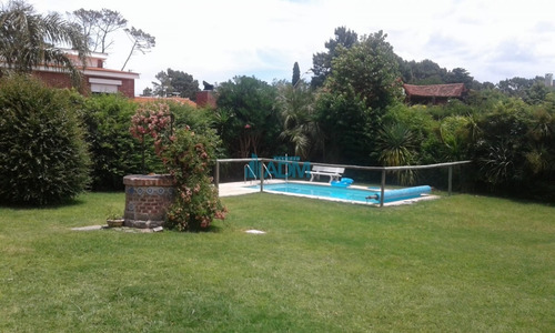 Imagen 1 de 11 de Casa Con Piscina Climatizada- Ref: 92