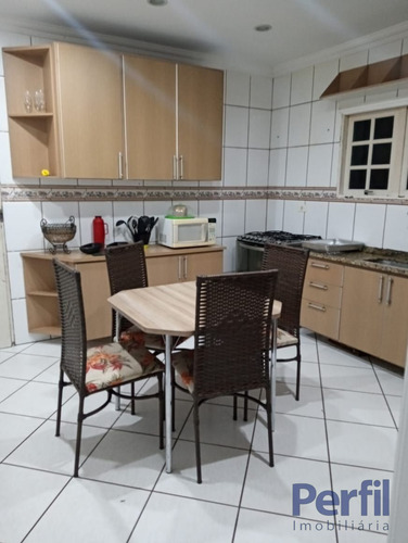 Imagem 9 de 15 de Casas - 4 Dormitórios Ou + - 2298