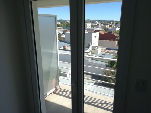 Imagen 6 de 15 de Vendo Excelentes Departamentos De 1 Dormitorio Con Quincho Y Piscina. Belgrano Al 200.