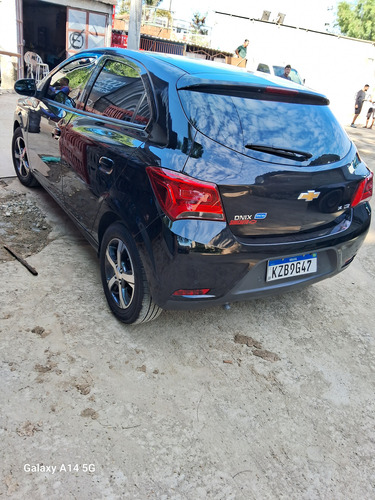 Chevrolet Onix 1.4 Ltz Aut. 5p