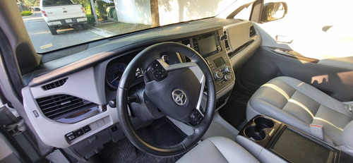 Toyota Sienna 3.5 Xle Piel At