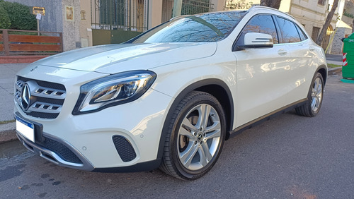Mercedes-Benz Clase GLA 1.6 Gla200 Urban 156cv