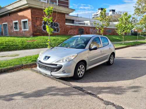 Peugeot 207 1.4 Active 75cv