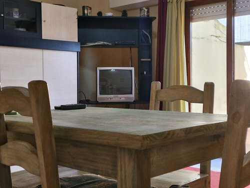 Amplio Monoambiente Con Patio, Frente Al Mar!