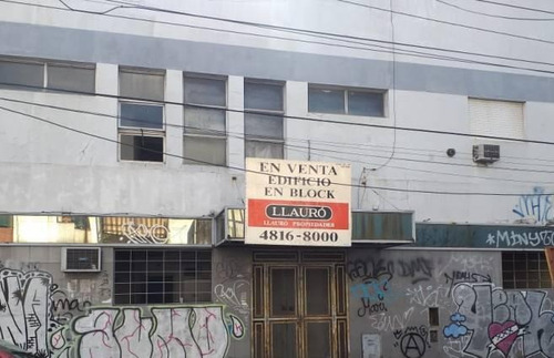 Imagen 1 de 8 de Mariano Acosta Entre Juan B. Palaa Y Av. Belgrano Edificio En Block Ex Clinica