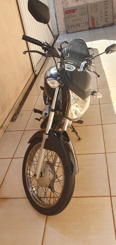 Moto Usada, Super Conservada, Tudo Em Dia Só Pegar E Andar.