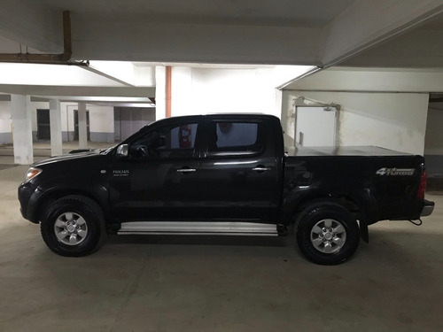 Imagen 4 de 15 de Toyota Hilux 3.0 D/cab 4x4 Srv Lim P/2
