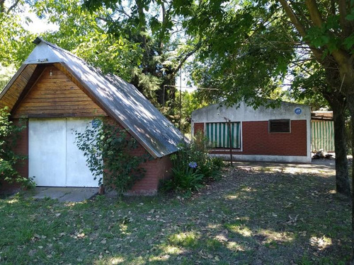 Casa En Venta - 1 Dormitorio 1 Baño - Cocheras - 266mts2 - General Rodríguez
