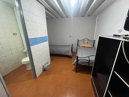 Arriendo Casa Hospedaje (80114)
