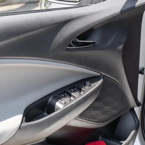 Chevrolet Onix 1.0T Premier Sedan At