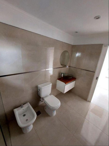 Casa En Venta - 2 Dormitorios 2 Baños - 70mts2 - Ituzaingó