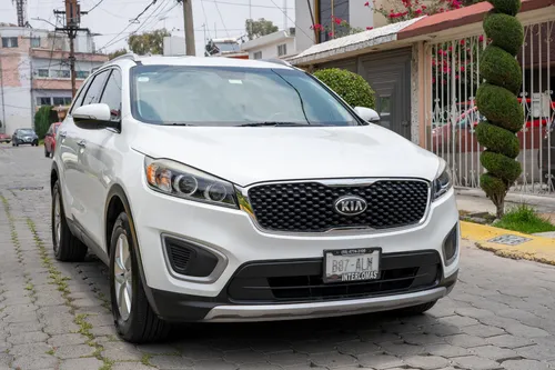 Kia Sorento 2.4 Lx At