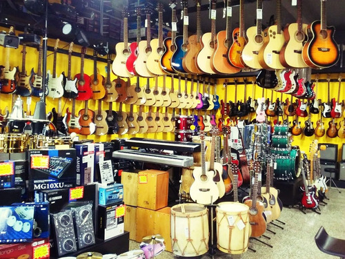 Imagen 2 de 3 de Cuerdas Campana Cristal Para Guitarra Criolla/clasica