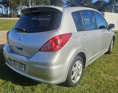 Nissan Tiida 1.8 Emotion At
