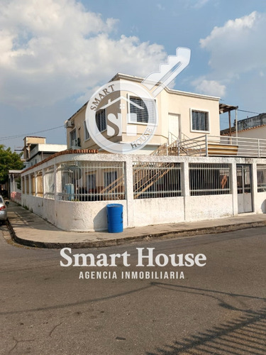 Smart House Vende Hermosa Casa En Urb. Bermudez Privada Vfev10m