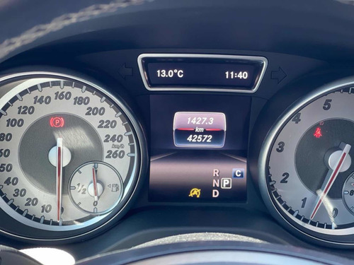 Imagen 7 de 8 de Mercedes-benz Clase Gla 1.6 Gla200 Urban 156cv 2017