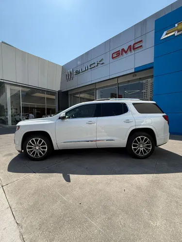 GMC Acadia 3.6 V6 Denali Awd