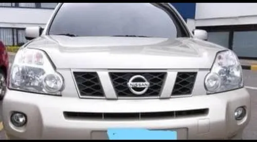 Faro Nissan X-trial 2009 - 2013 (Usado)