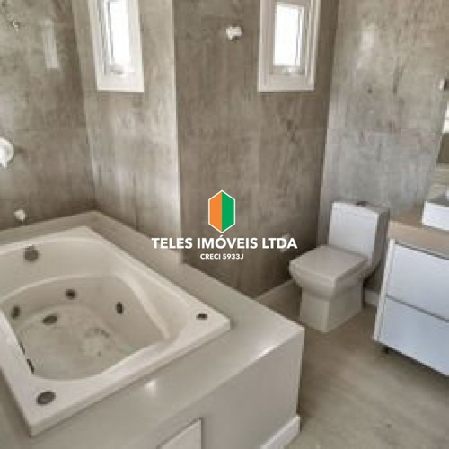 Imagem 16 de 20 de Belíssima Casa Em Bombinhas - Imb1300 - Imb1300