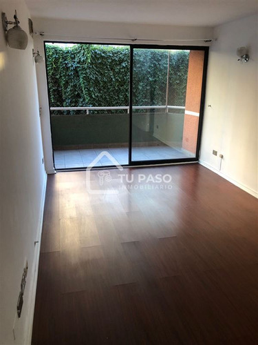 Departamento En Venta De 2 Dorm. En San Nicolás