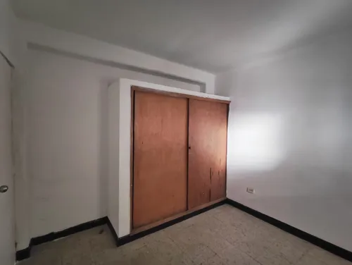 Casa En Venta En Popular. Cod V30674