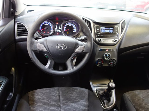 Hyundai HB20 HB20 1.0 COMFORT 12V FLEX 4P MANUAL
