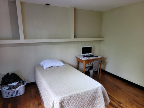 Imagen 4 de 5 de Apartamento En Renta Zona 1 Mixco Ingreso San Cristóbal
