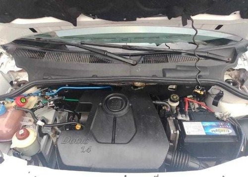 Imagem 11 de 15 de Fiat Doblo Cargo 2013 1.4 Flex 4p