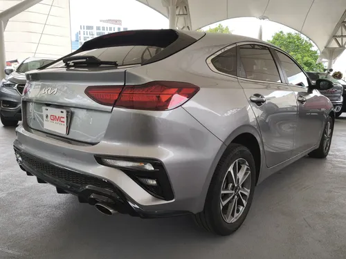 Kia Forte 2.0 Hb Ex Mt