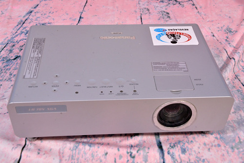 Projetor Panasonic Pt-lb78vu