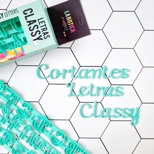 Imagen 4 de 8 de Cortante Letra Classy (mayus+min) Numeros La Botica Belgrano